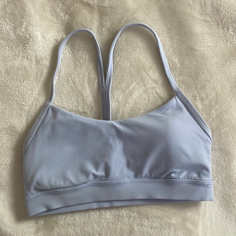 Lululemon Flow Y Sports Bra A-C Size 4